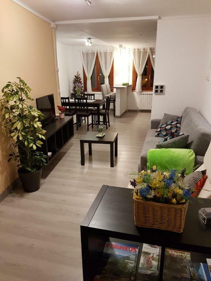 Casa Ponet Villa Valencia D'Aneu Buitenkant foto
